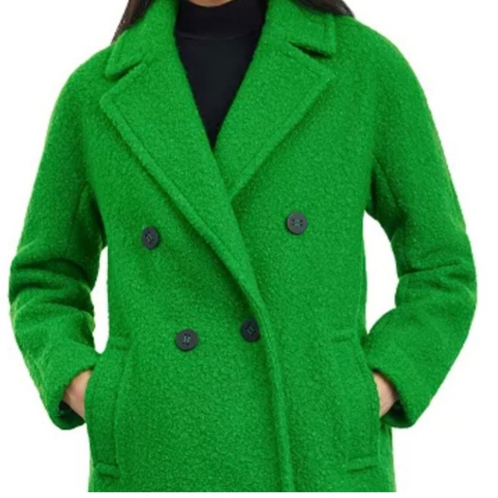 BCBG Paris Women’s Double Breasted Boucle Coat